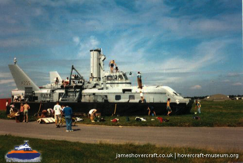 BH7 being moved to The Hovercraft Museum -  (credit: The <a href='http://www.hovercraft-museum.org/' target='_blank'>Hovercraft Museum Trust</a>).